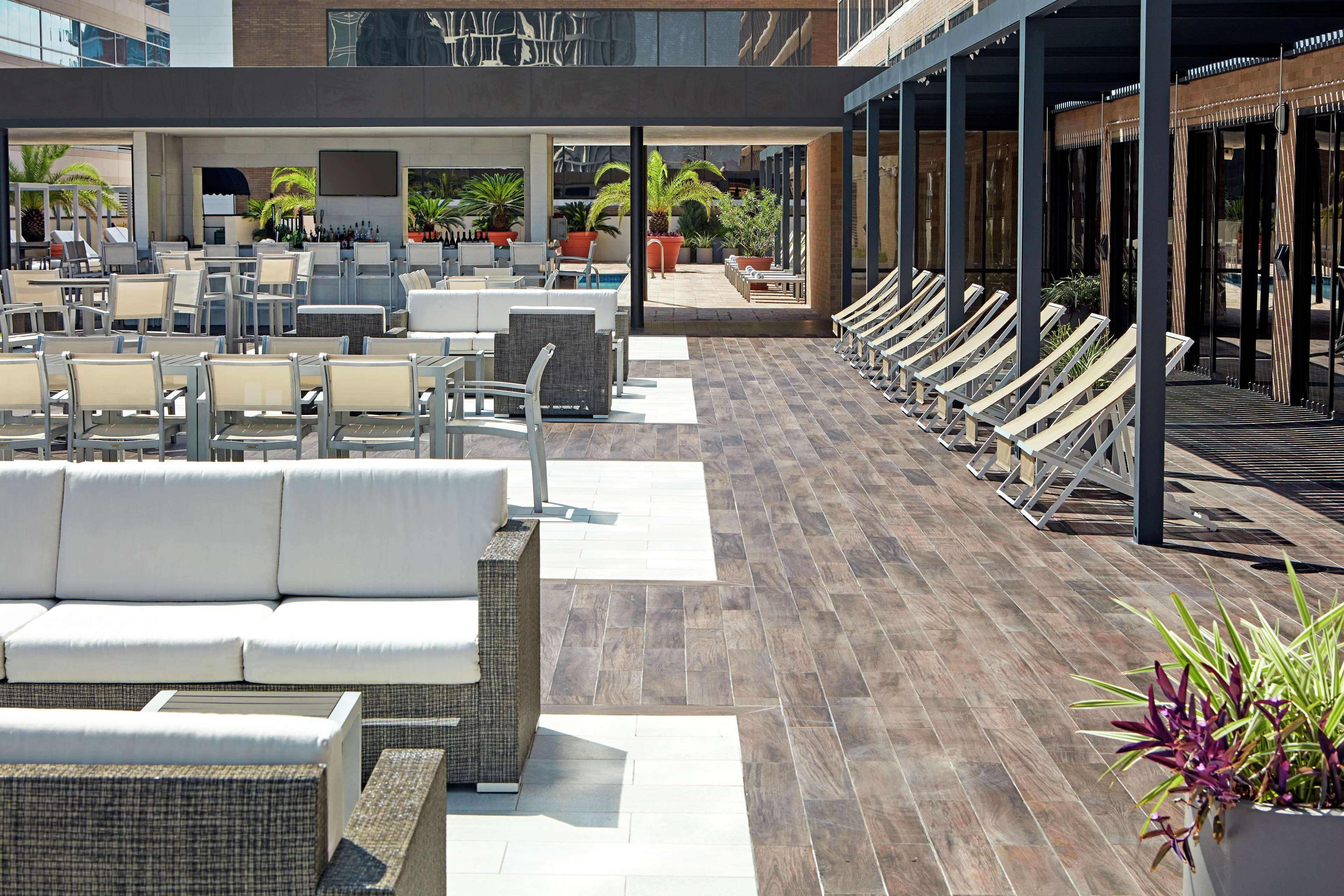 Hilton Houston Plaza/Medical Center Otel Dış mekan fotoğraf
