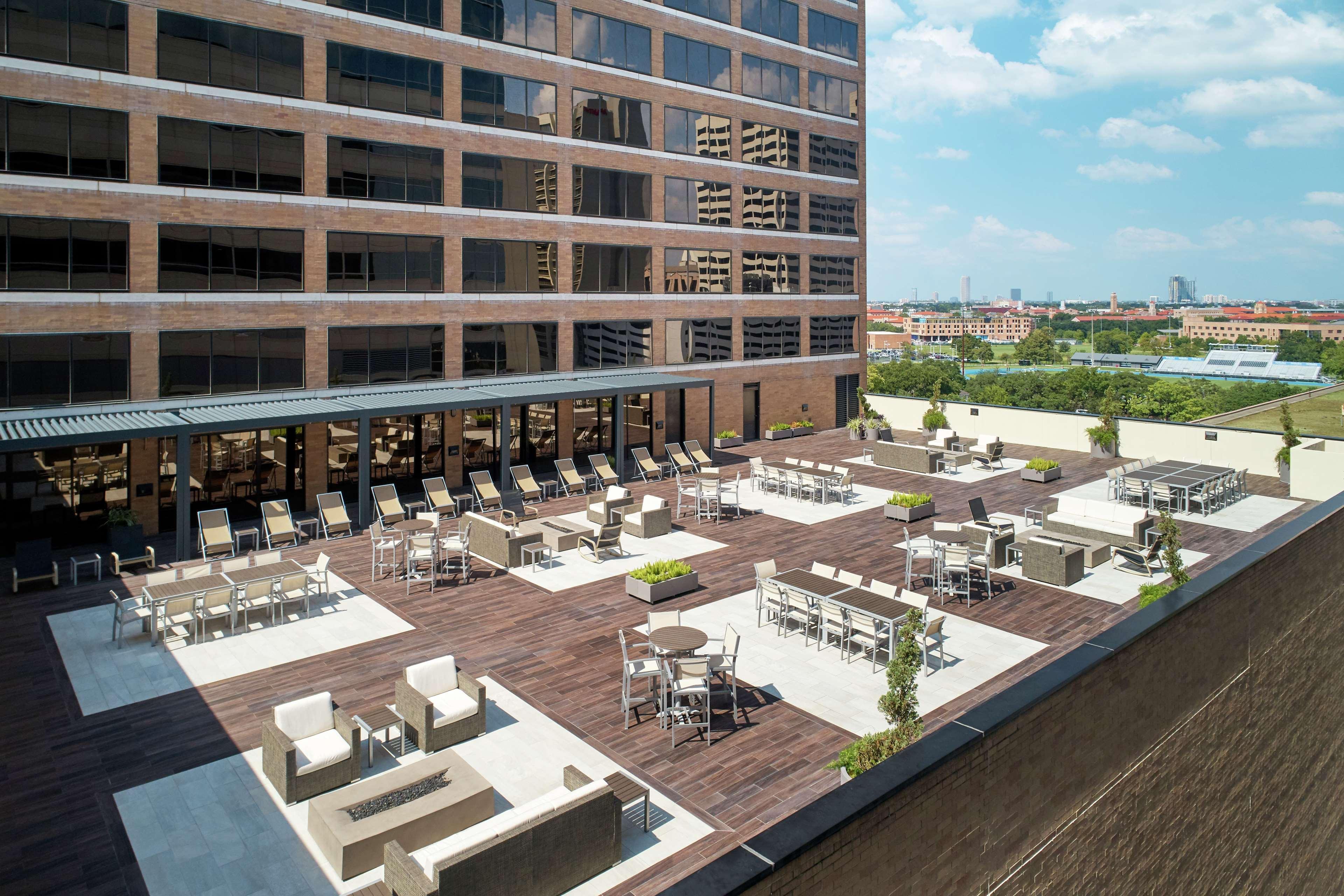 Hilton Houston Plaza/Medical Center Otel Dış mekan fotoğraf