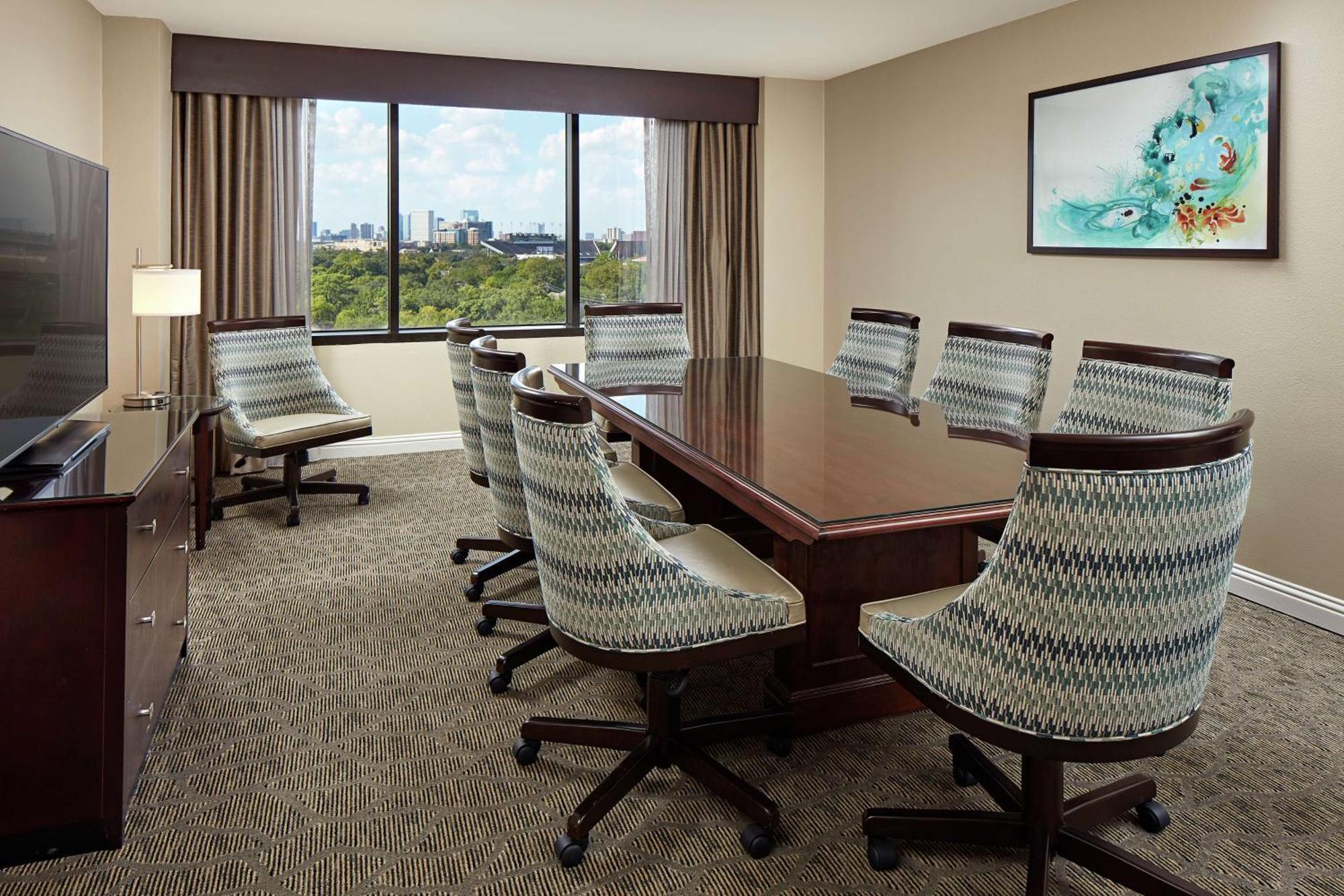 Hilton Houston Plaza/Medical Center Otel Dış mekan fotoğraf
