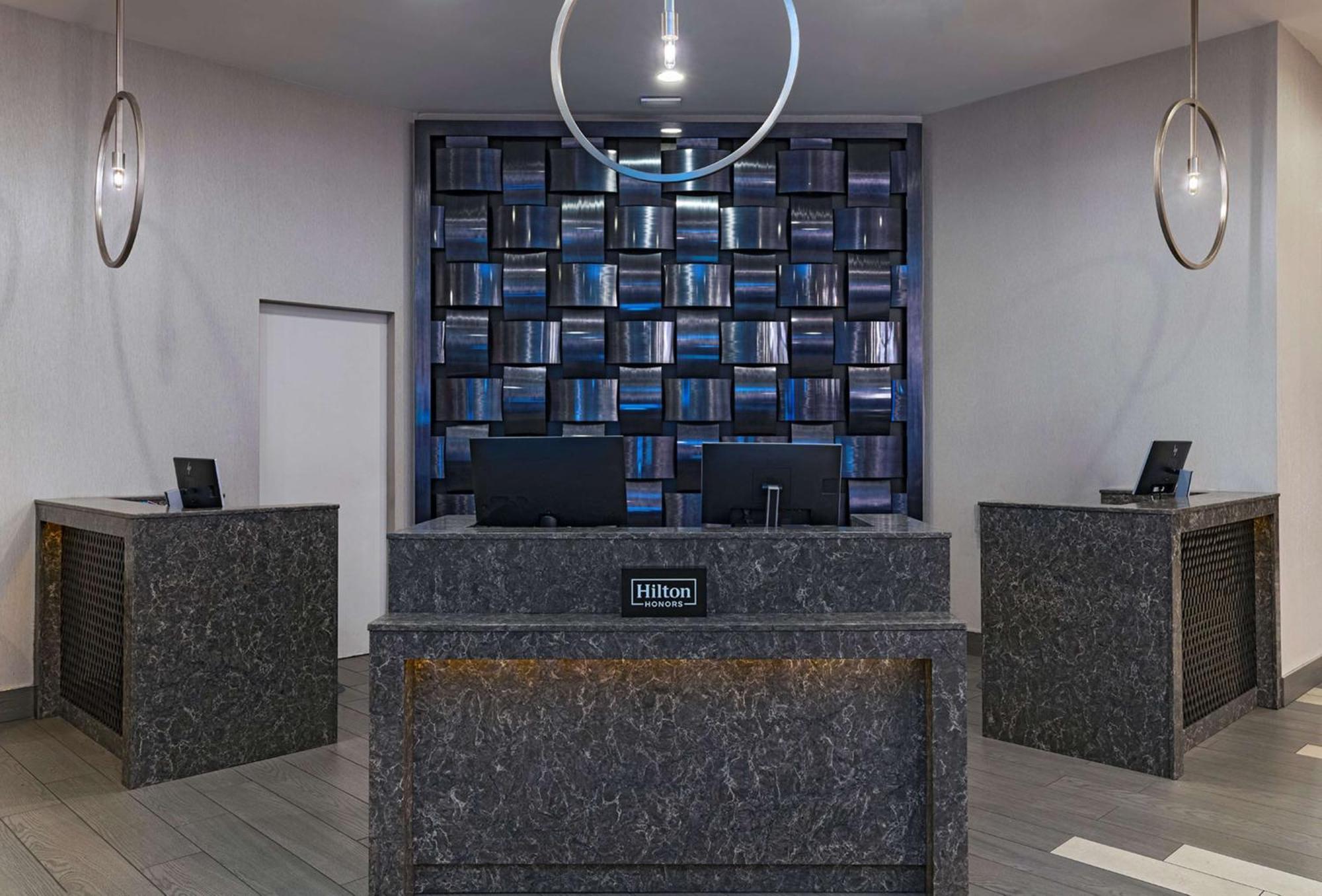 Hilton Houston Plaza/Medical Center Otel Dış mekan fotoğraf